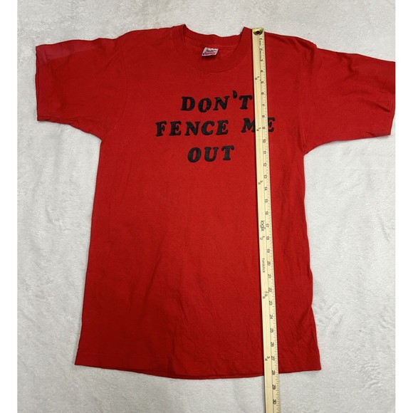 Vintage 90s "Dont Fence Me Out" Red Graphic T-Shirt Single Stitch Size Medium - Picture 7 of 9